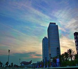 Barcelona sufre una caída de los precios hoteleros del 31% en mayo