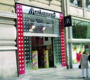 Los trabajadores de Marionnaud se concentran contra los despidos