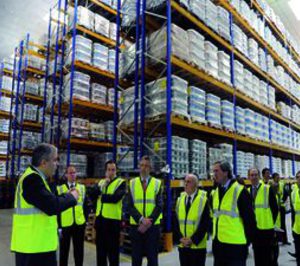 Akzo Nobel inaugura su nuevo centro de distribución en Zaragoza