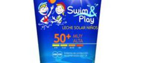 Nivea lanza Swim & Play, una leche solar infantil de alta protección