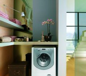Hotpoint Ariston incorpora la bomba de calor a su nueva secadora Aqualtis