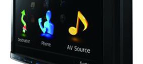 Pioneer presentó nuevas aplicaciones para conectarse a redes sociales en el coche