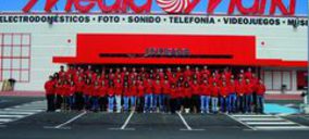 Media Markt inicia la sustitución de las bolsas de plástico por las de papel