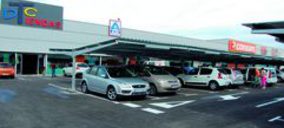 Consum y Aldi compiten por los clientes de Rojales