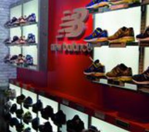 Alfico inaugura la primera tienda New Balance en nuestro país