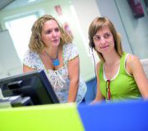 Sanitas elevó su plantilla un 8% en el primer semestre de 2011