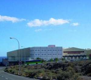 Pedro Duque adquiere la empresa de distribución canaria Dibecar