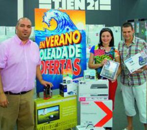 Tien21 se promocionó con el sorteo de su “once titular” 