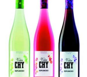 Vichy Catalán entra en vinos de la mano de Casa de la Viña