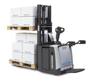 UniCarriers presenta su nuevo apilador doble PDP 200