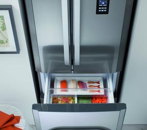 Hotpoint lanza el frigorífico de cuatro puertas MTZ