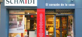 Schmidt Cocinas aterriza en Córdoba