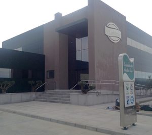 La Carloteña prepara la puesta en marcha de su nueva fábrica