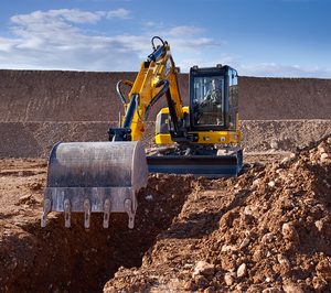 JCB amplía su gama de midiexcavadoras