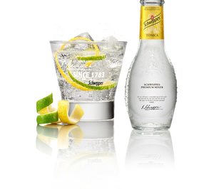 Schweppes se apunta al aperitivo con el formato de 12 cl