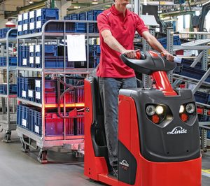 Linde Material Handling amplía la gama de tractores de arrastre con una versión con capacidad de 2 t