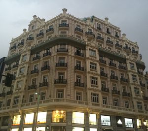 NH Hotel Group se queda con un clásico de la Gran Vía madrileña