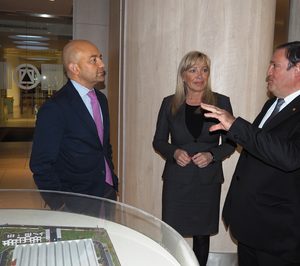 El secretario de Estado de Comercio visita la sede de Grupo Cuñado
