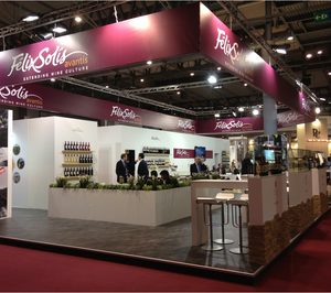 Félix Solís Avantis presenta sus frizzantes y renueva imagen de sus vinos