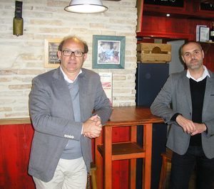 Rafael Ruiz y Juan Carlos Bernabéu (Taberna El Papelón): Nuestras aperturas van a ir en función de cuántos buenos franquiciados podamos encontrar