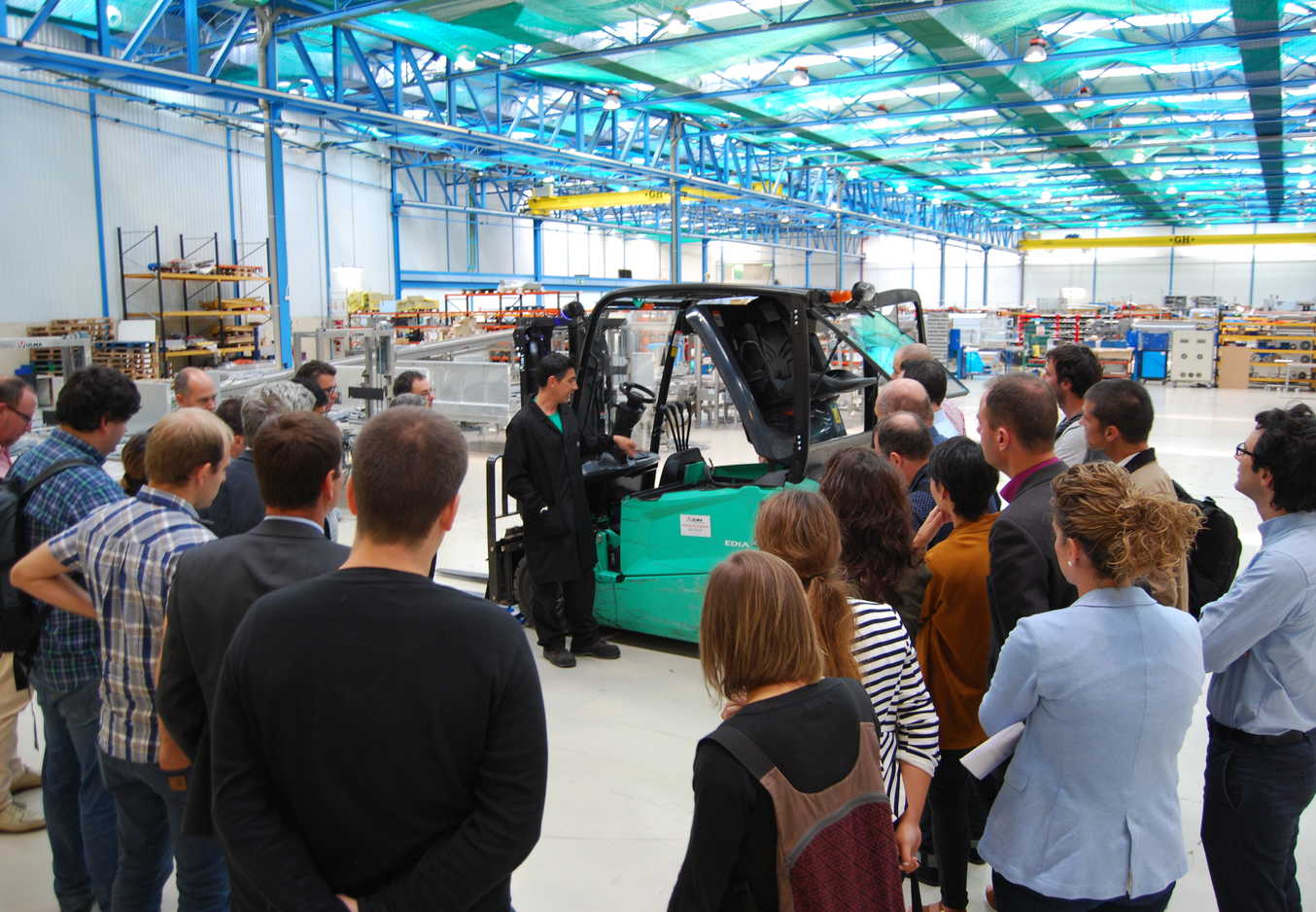 Empresas vascas debaten nuevos modelos de negocio orientados al servicio en torno a la Industria 4.0