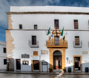Vejer decide ahora mantener la Hospedería Convento de San Francisco en Tugasa