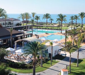 El hotel Playa Granada Club Resort reabrirá sus puertas el próximo mes de marzo