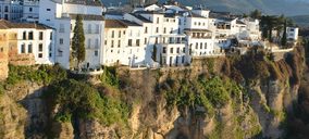 Javier Conde y Estrella Morente promueven un hotel taurino en Ronda