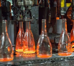 Vidrala reduce ventas un 3,7% por la devaluación de la libra pero mejora resultados en un 11%