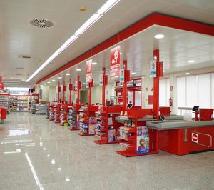 Deza inaugura su supermercado de Noreña