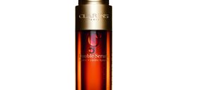 Clarins presenta el tratamiento antiedad Double Serum con fórmula mejorada