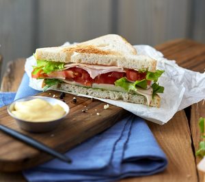 Schär lanza su pan de sandwich para el canal foodservice