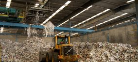 China pone nuevos límites a la entrada de desperdicios de papel