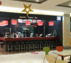 Enrique Tomás abre su primer local italiano