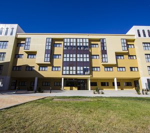 DomusVi se adjudica nuevos recursos y servicios e inaugura su ampliación de Casta Arévalo