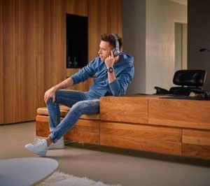 JBL nombra a Nicky Romero nuevo embajador de la marca