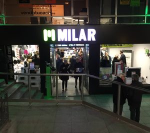 Caslesa inaugura una tienda Milar en Palencia