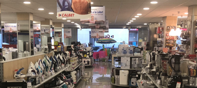 Calbet prosigue la remodelación de sus tiendas