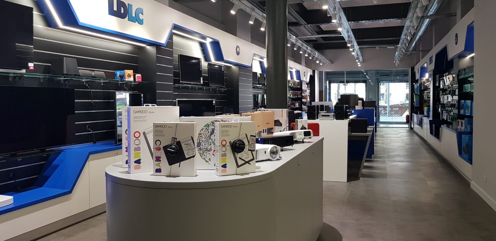 LDLC aterriza en España con dos tiendas en Madrid y Barcelona