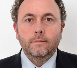 Requena y Plaza incorpora nuevos departamentos y profesionales