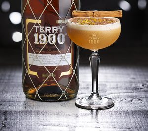 Grupo Emperador renueva Terry 1900 y potencia la coctelería