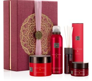 Rituals renueva sus cofres de regalo de Navidad y amplía su gama capilar