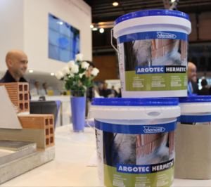 Danosa presentó sus nuevas soluciones en Construtec