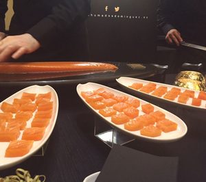 Ahumados Domínguez celebra su primera Navidad en el centro de Madrid