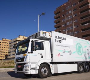 Acotral impulsa su dotación de flota sostenible y megacamiones