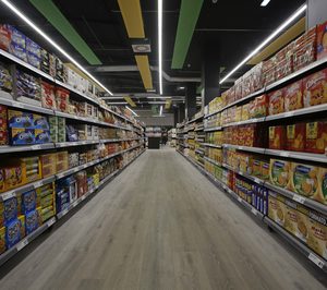 El Arco amplía su red de supermercados