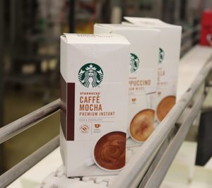 Nestlé extiende el acuerdo con Starbucks y lanza nuevos productos de café