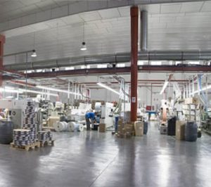 Adhesivas Ibi renueva equipamiento