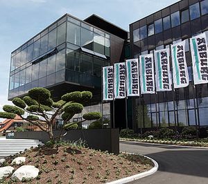 Arburg estrena nuevo centro de formación