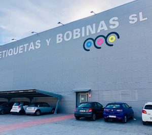 Etiquetas y Bobinas, preparada para acometer un ejercicio insólito